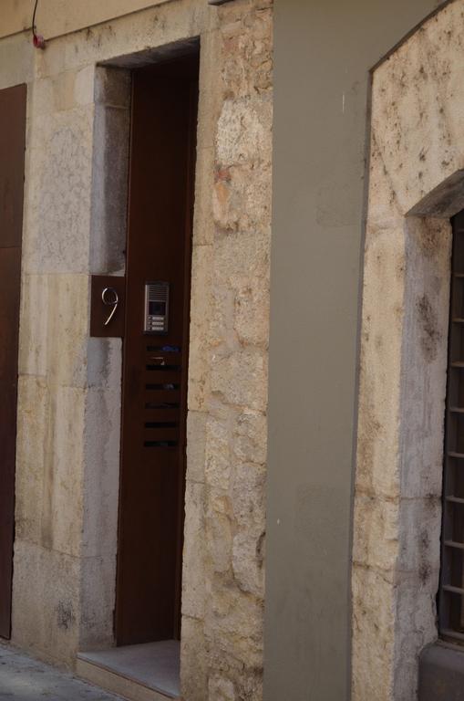 Girona Housing Ginesta 9 Lägenhet Exteriör bild